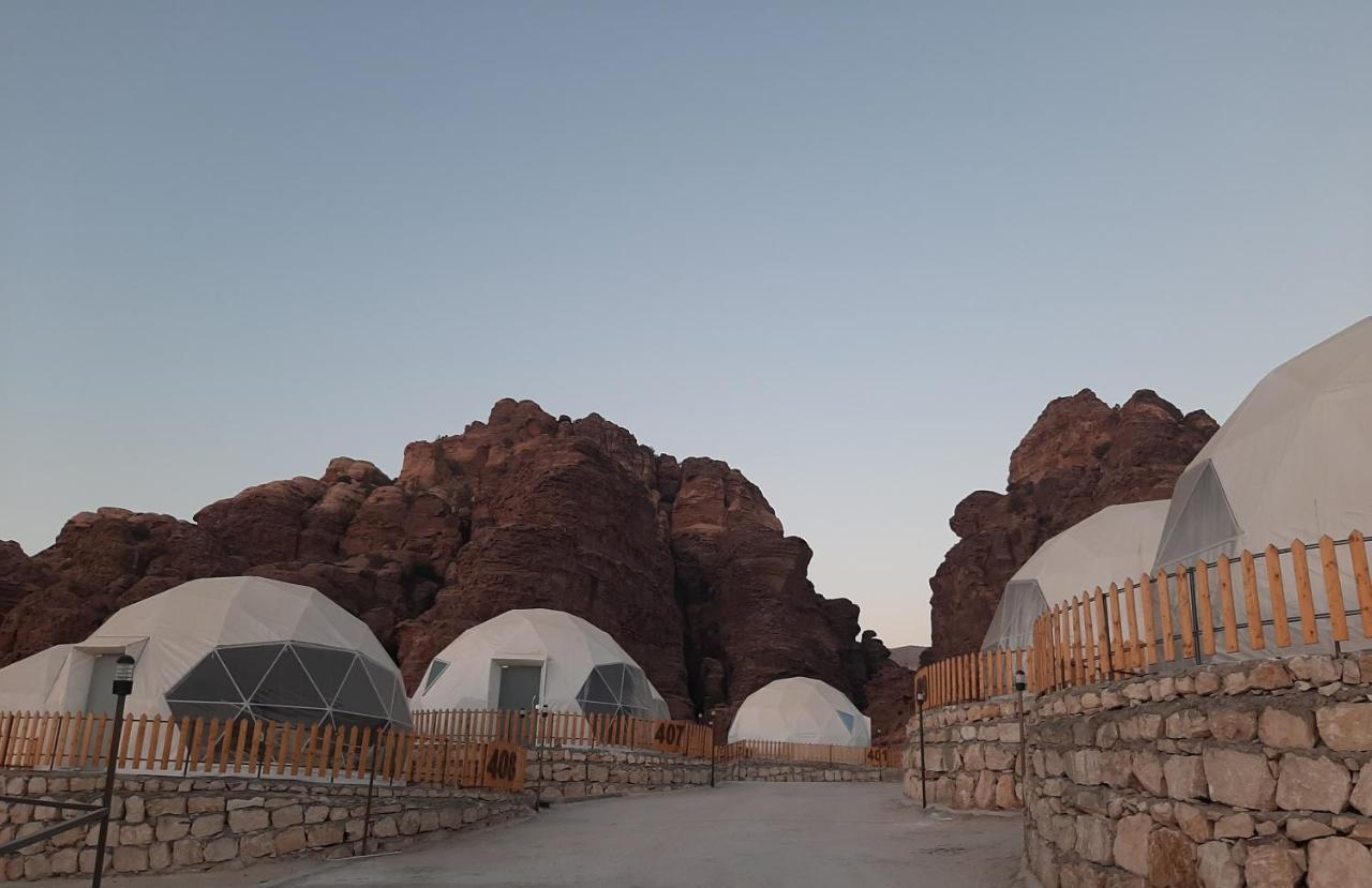 The Rock Camp Petra Hotel Wadi Musa Exterior photo